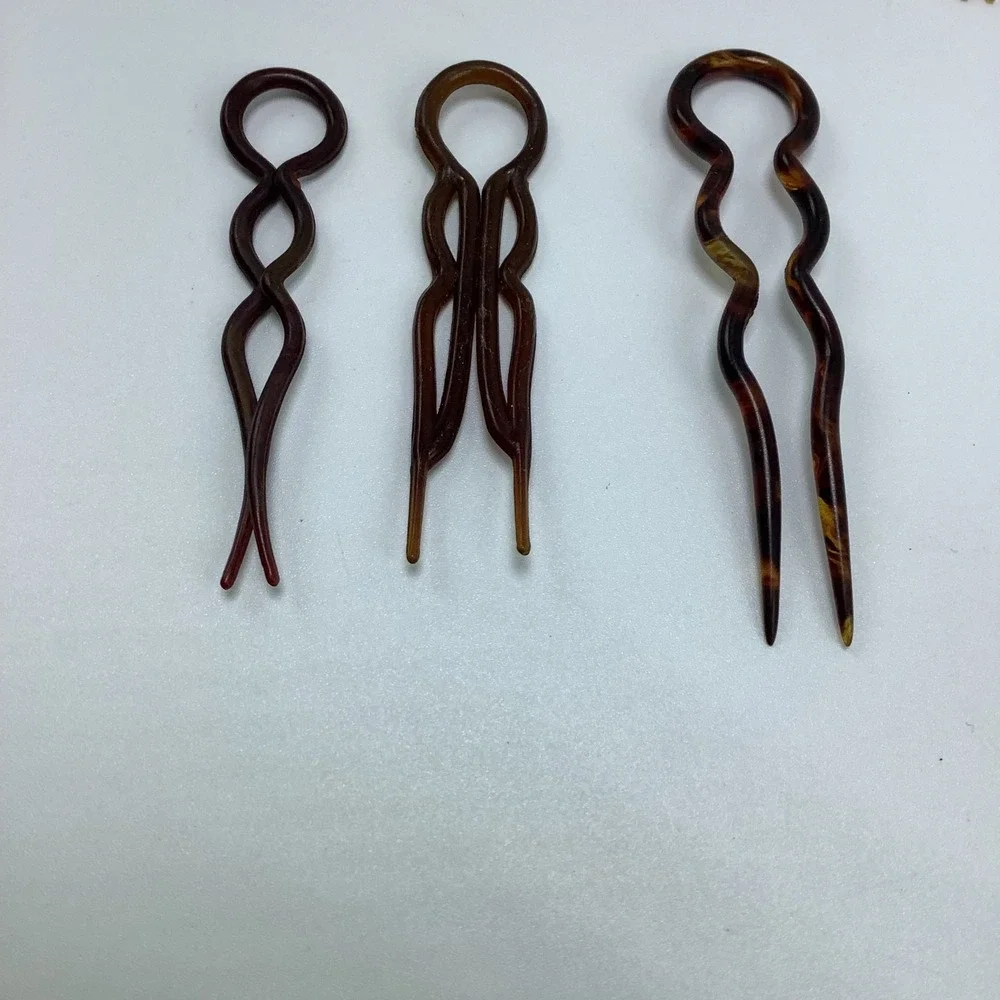 Vintage‎ Lot of 11 Plastic Celluloid U Shape Wavy French Hair Pins Clear, Brown